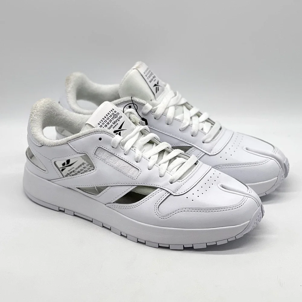 MAISON MARGIELA X REEBOK Men Sneakers 11.5 White Leather Tabi Split Toe Shoe NEW